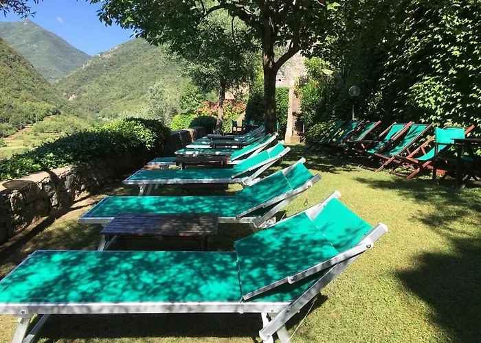 Stunning Medieval Mountain Retreat With Pool Colletta
