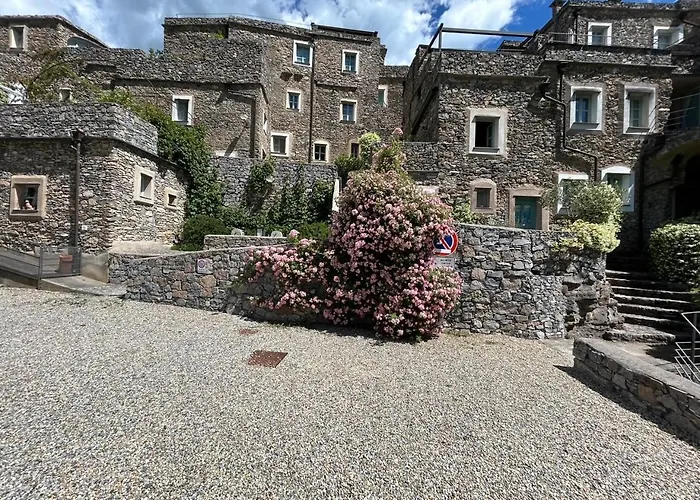 Stunning Medieval Mountain Retreat With Pool