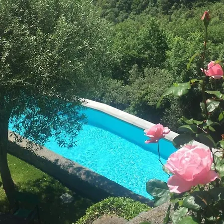 Sleeps 4 Pool Access Mountain Views Feriehus *