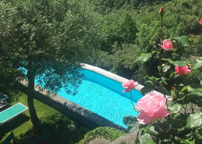 Stunning Medieval Mountain Retreat With Pool Semesterbostad *