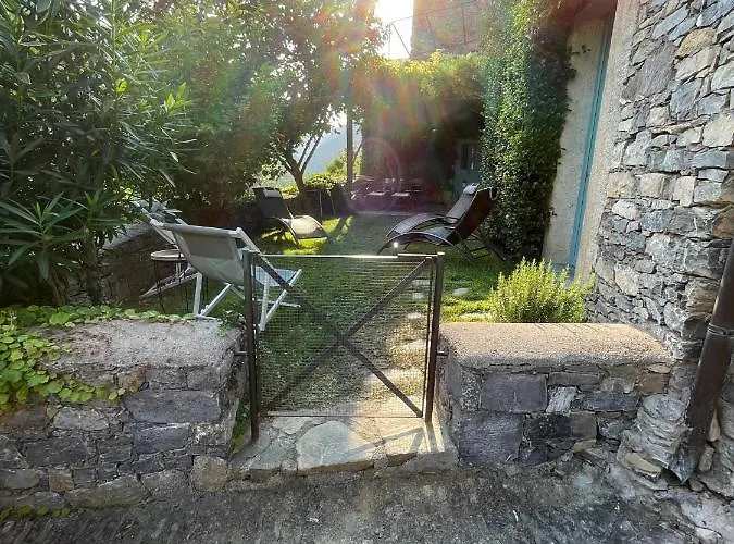 Semesterbostad Stunning Medieval Mountain Retreat With Pool *